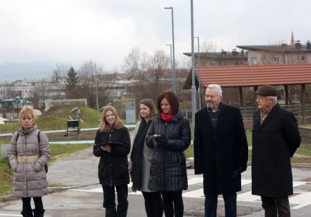 Slovesnost ob postavitvi Mobila na veter 15 Foto Ljubo Vukelič